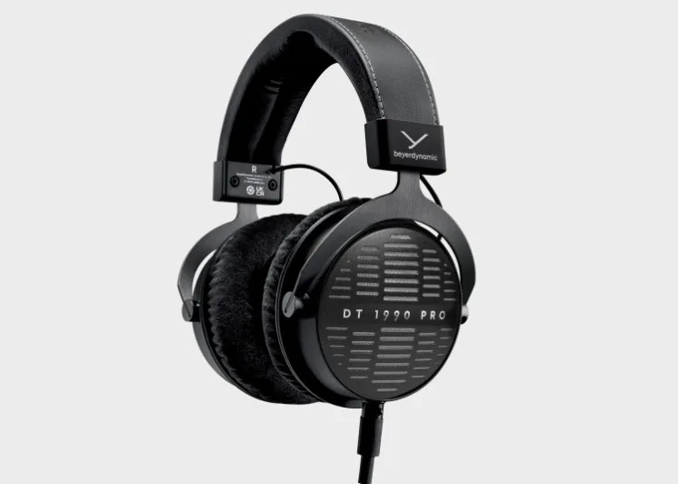 Beyerdynamic DT 1990 Pro MKII Review: The Ultimate Open-Back Studio Headphones for Mixing, Mastering & Professional Audio Quality