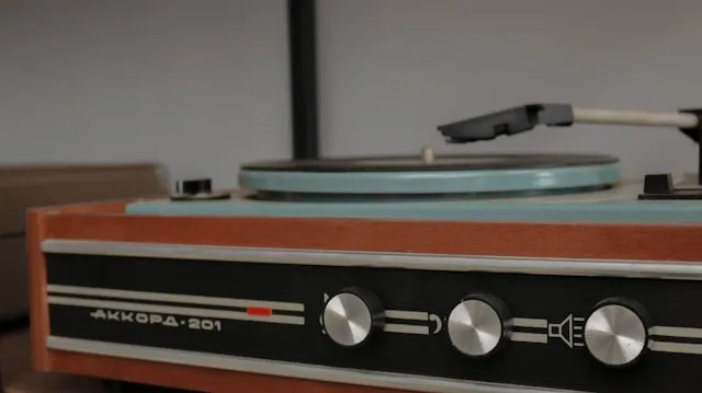The Resurgence of Physical Music Formats: A Remarkable Comeback